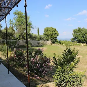 Les Rapières Hébergement de vacances Gordes