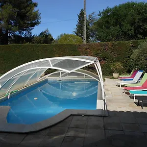 https://les-tilleuls-bb.fr-provencehotel.com